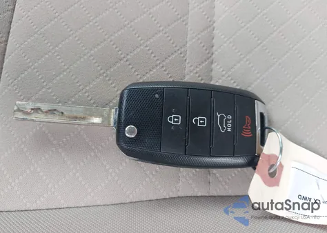 2018 Kia Sorento 2.4L Lx z USA, uszkodzony, nr VIN 5XYPGDA36JG378085